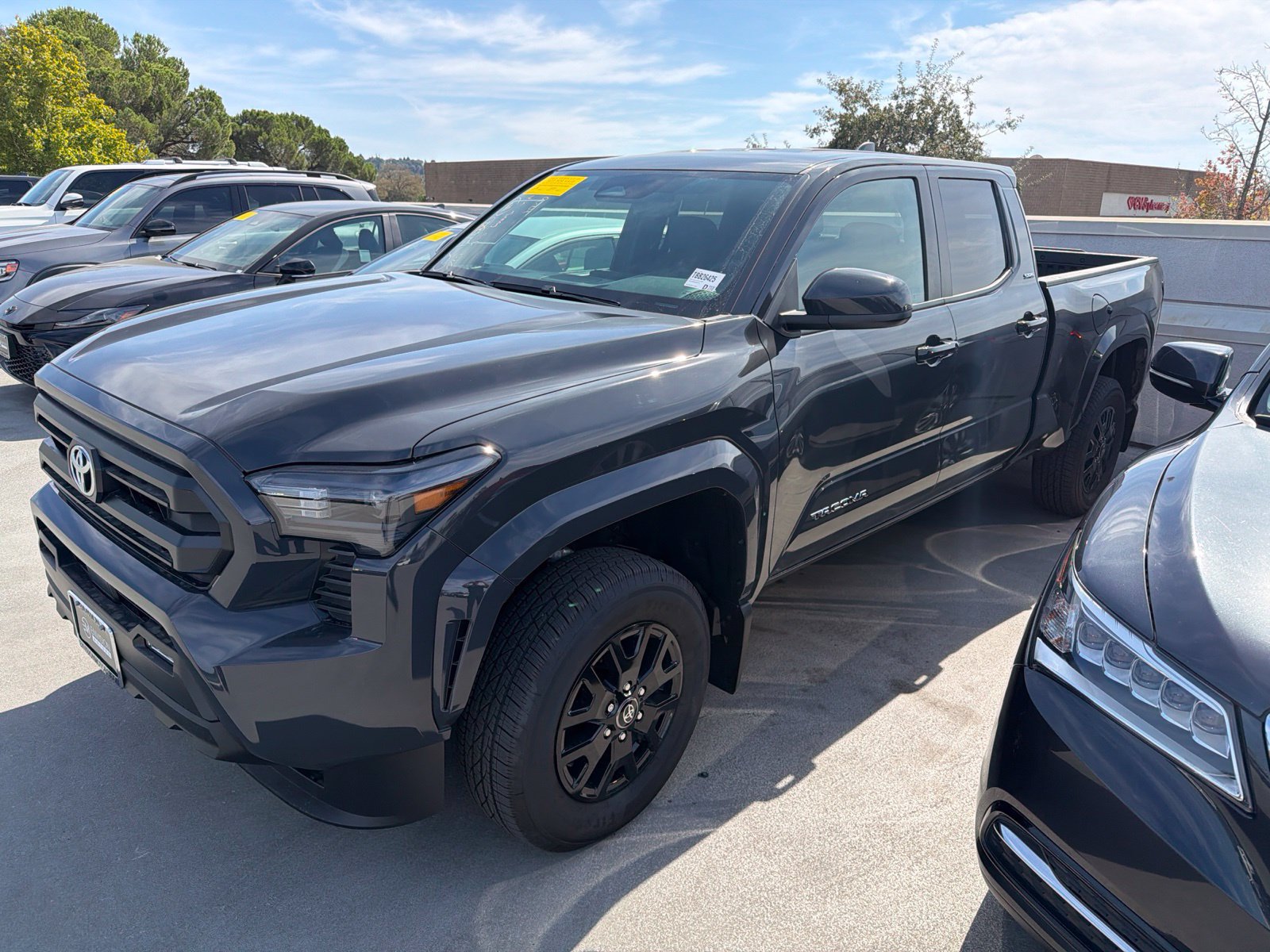 Used 2026 Toyota Tacoma SR5 AWD/4WD image 2