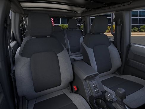 New 2026 Ford Bronco 4-Door AWD/4WD image 10