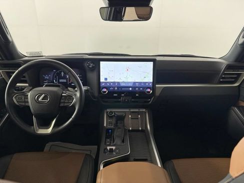 Certified 2025 Lexus GX 550 w/ Accessory Package (2T) AWD/4WD image 33