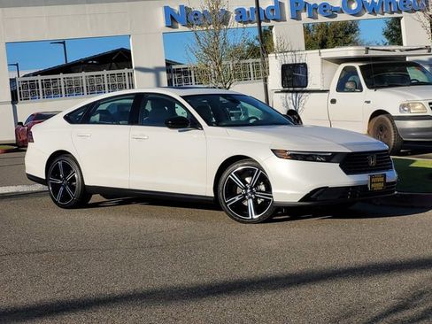 New 2026 Honda Accord SE image 1