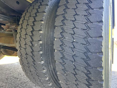 Used 2017 Ford F550 4x4 Regular Cab Super Duty image 49