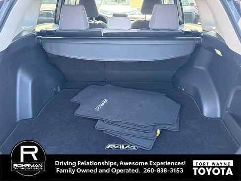 Used 2023 Toyota RAV4 XLE w/ Convenience Package AWD/4WD image 10