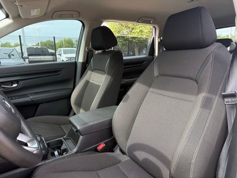 Used 2024 Honda CR-V LX image 11