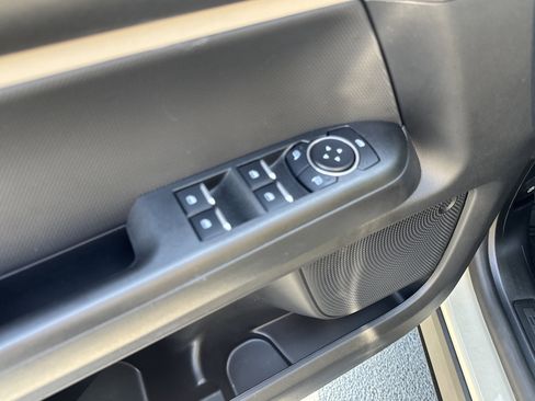 Used 2025 Ford Bronco Sport Big Bend image 14