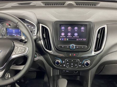 Certified 2023 Chevrolet Equinox LT AWD/4WD image 19