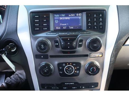 Used 2013 Ford Explorer 4WD 4dr Base w/ Class III Trailer Tow Pkg image 12