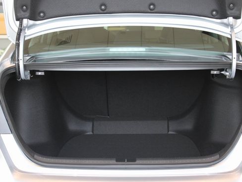 New 2025 Honda Accord SE image 13