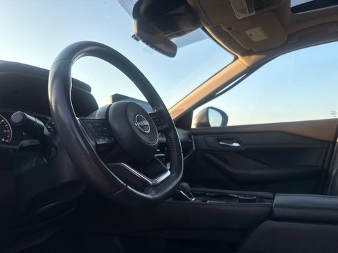 Certified 2023 Nissan Rogue SL w/ SL Premium Package AWD/4WD image 36