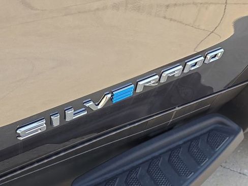 New 2026 Chevrolet Silverado EV LT w/ Plus Package AWD/4WD image 23