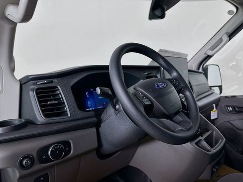 New 2026 Ford Transit 250 148 Medium Roof Extended AWD image 9
