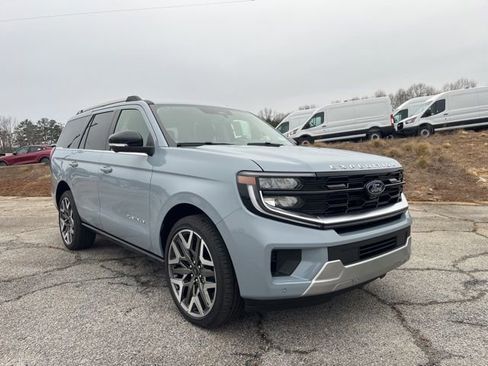 New 2026 Ford Expedition Platinum w/ Platinum Ultimate Package image 1