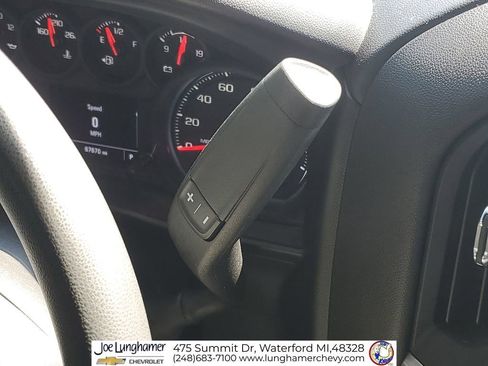 Certified 2022 Chevrolet Silverado 1500 Custom RWD image 16