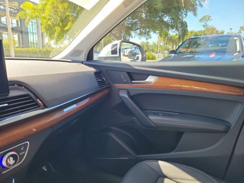 Certified 2023 Audi Q5 2.0T Premium Plus w/ Premium Plus Package image 29