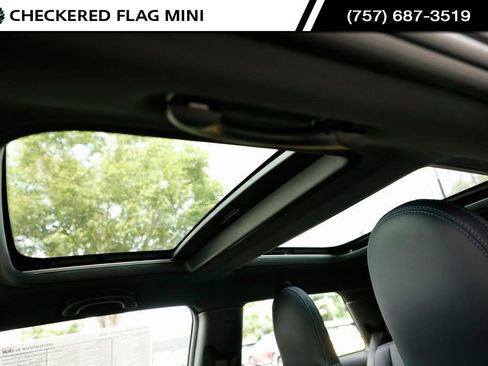 Used 2025 MINI Cooper S FWD image 18