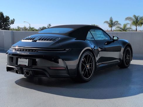 New 2026 Porsche 911 Carrera GTS image 9