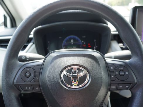 New 2026 Toyota Corolla Cross L FWD image 20