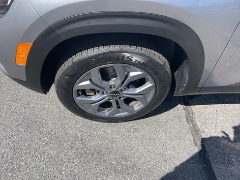 Used 2024 Kia Seltos S AWD/4WD image 9