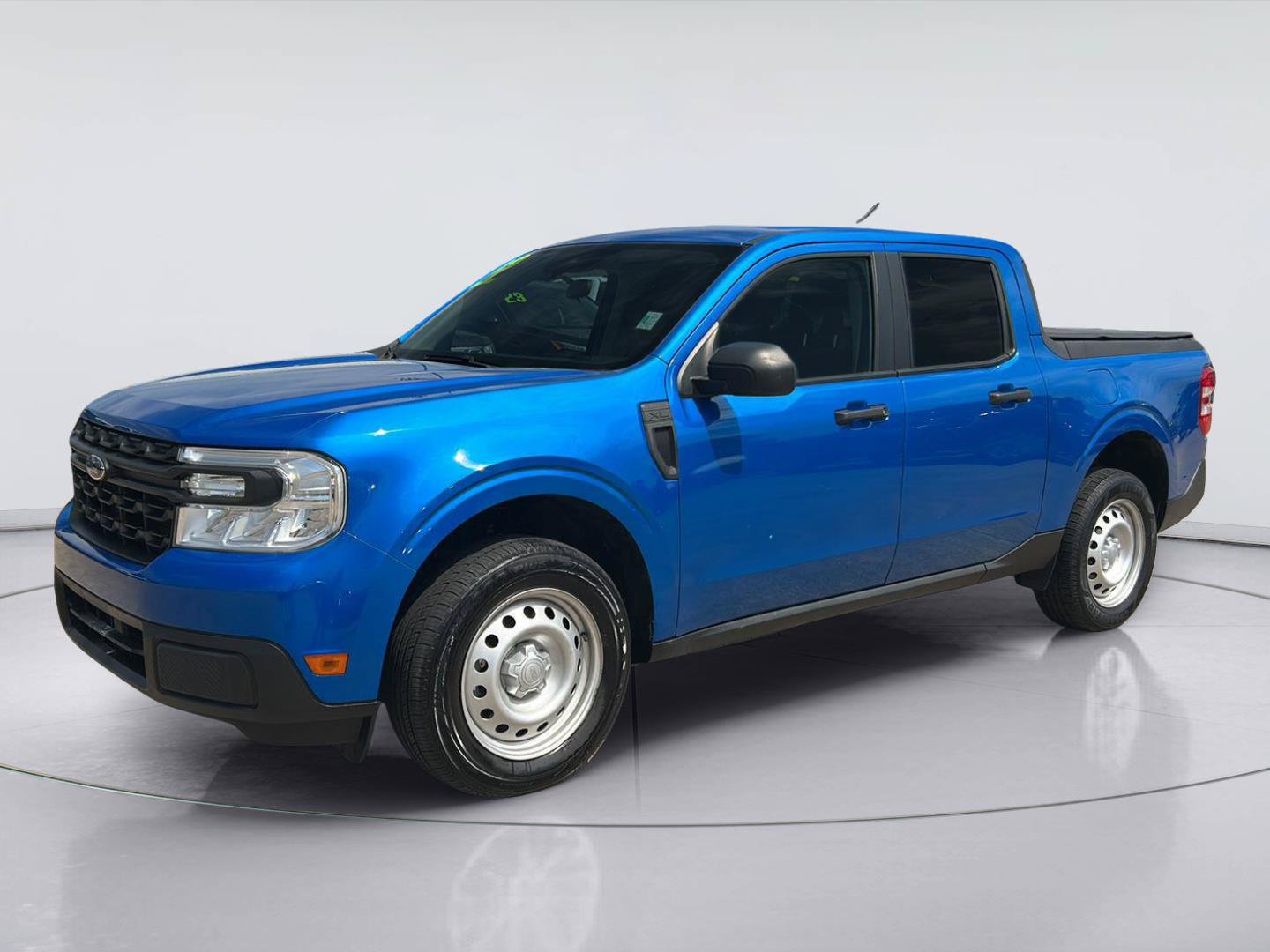 Certified 2022 Ford Maverick XL FWD image 1