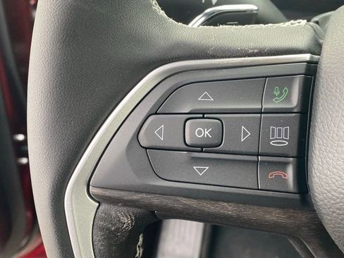 New 2025 Jeep Grand Cherokee L Limited w/ Black Appearance Package AWD/4WD image 16