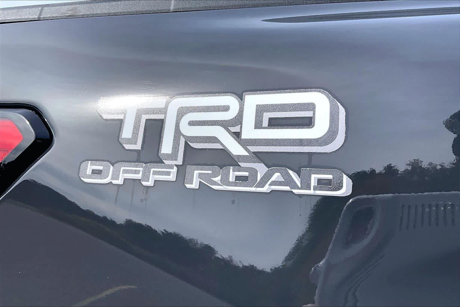 Used 2024 Toyota Tacoma TRD Off-Road AWD/4WD image 10