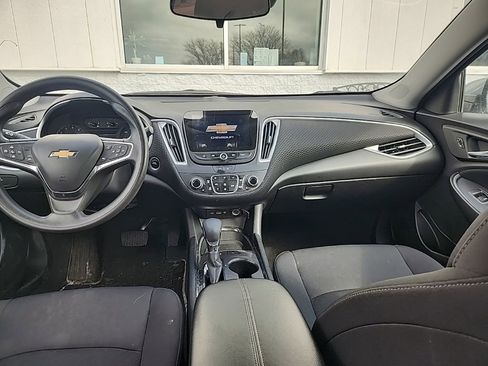 Used 2024 Chevrolet Malibu LT image 12