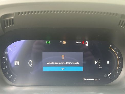 New 2026 Volvo XC60 B5 Plus w/ Protection Package Premier image 15