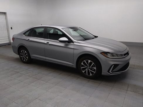 Used 2025 Volkswagen Jetta S FWD image 11