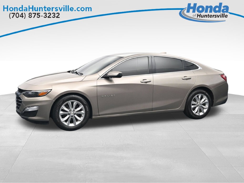 Used 2022 Chevrolet Malibu LT FWD image 5
