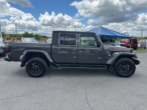 Used 2023 Jeep Gladiator Sport AWD/4WD image 7