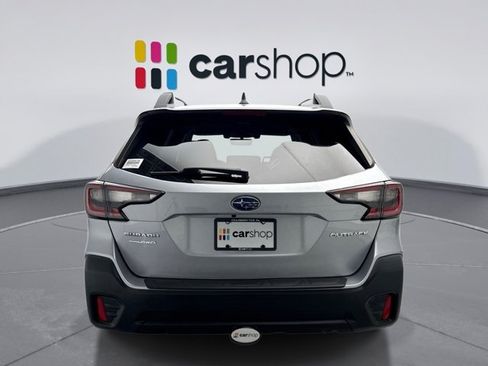 Used 2022 Subaru Outback Premium AWD/4WD image 4