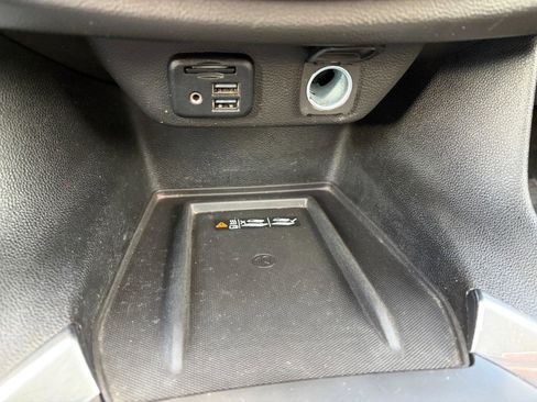 Used 2021 Chevrolet Traverse Premier image 17