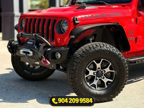 Used 2018 Jeep Wrangler Unlimited Rubicon AWD/4WD image 2
