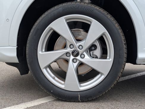 New 2026 Audi Q5 Premium Plus image 4