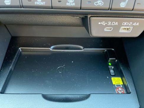 Used 2026 Subaru Outback Limited image 25