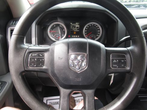 Used 2015 RAM 2500 Tradesman w/ Chrome Appearance Group image 23