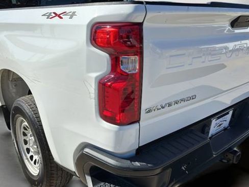 Used 2021 Chevrolet Silverado 1500 W/T w/ WT Value Package image 34