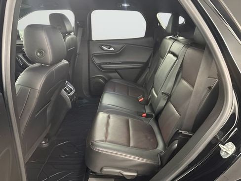 Used 2021 Chevrolet Blazer RS w/ Enhanced Convenience Package FWD image 9