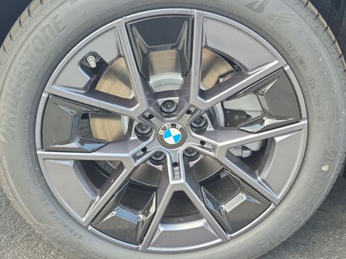 New 2026 BMW i4 eDrive40 w/ Parking Assistance Package RWD image 13
