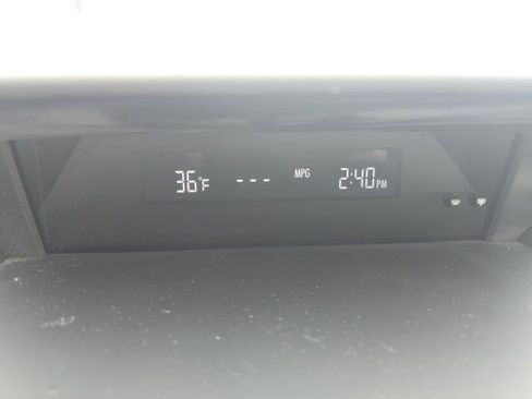 Used 2022 Subaru Impreza Premium image 19