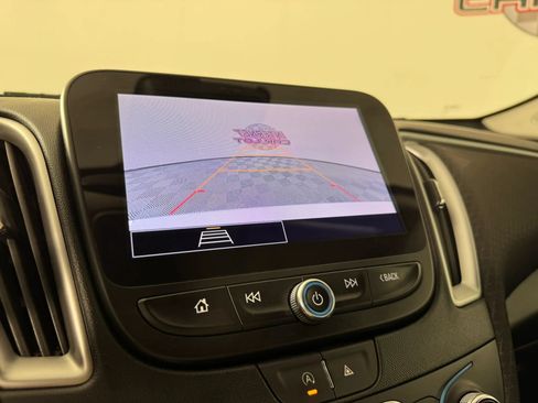 Used 2023 Chevrolet Malibu LT FWD image 18