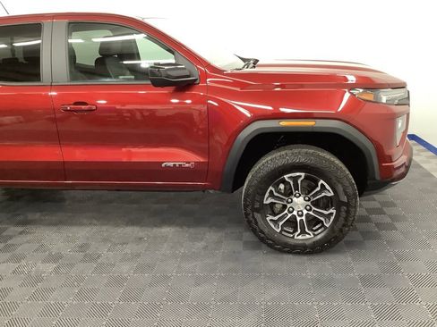 Used 2024 GMC Canyon AT4 image 23