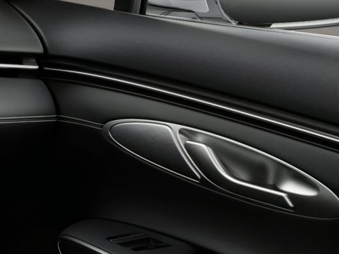 New 2026 Genesis GV70 2.5T AWD/4WD image 21