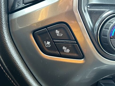 Used 2018 Chevrolet Silverado 1500 LTZ Z71 w/ Redline Edition AWD/4WD image 29