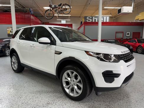 Used 2018 Land Rover Discovery Sport SE AWD/4WD image 7
