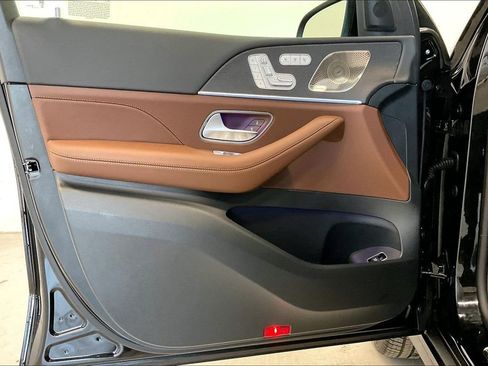 New 2026 Mercedes-Benz GLS 450 4MATIC image 10