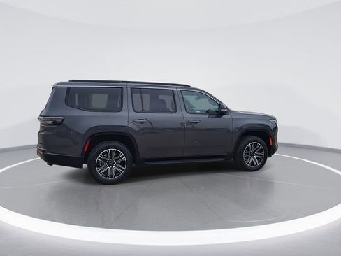 New 2026 Jeep Grand Wagoneer 2WD image 8