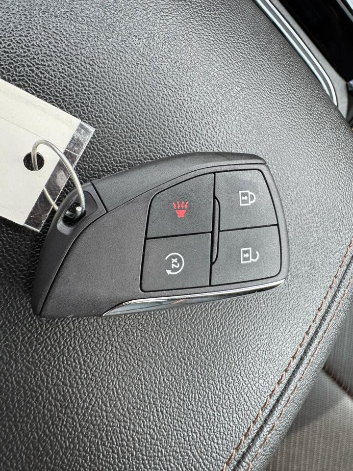 Used 2025 GMC Canyon AT4 w/ Technology Plus Package AWD/4WD image 28