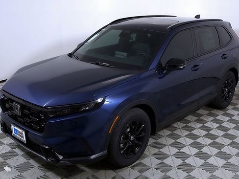 Certified 2026 Honda CR-V Sport image 3