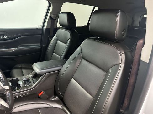 Used 2021 GMC Acadia SLT image 62