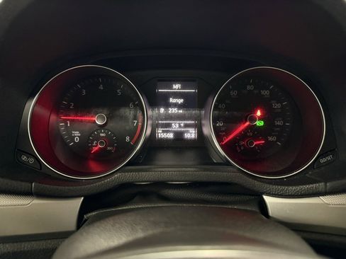 Used 2016 Volkswagen Passat 1.8T S image 10